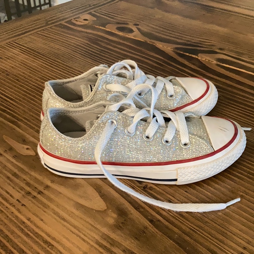 Sparkle girls converse
